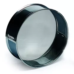 Flour sieve Ø 16 cm with frame