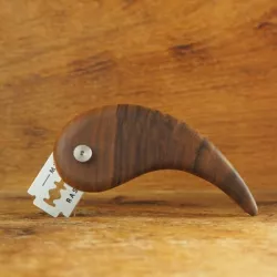 Baker's knife The Grain Lame with walnut handle
