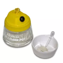 Airbrush gun cleaning unit