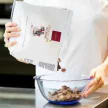 Domori Copertura al latte, Criollo 38%, 1 kg