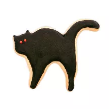 Cookie cutter cat with hump