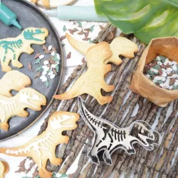 Cookie cutter with dinosaur embosser