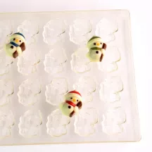 Snowman chocolate mold, 28 chocolates