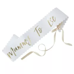 "Mummy To Be" sash for the baby shower