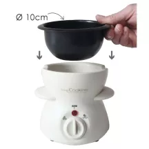 Electric chocolate fondue set