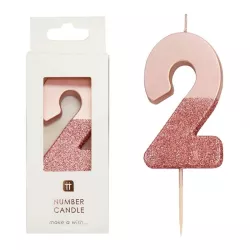 Candela numero 2 con oro rosa e glitter rosa