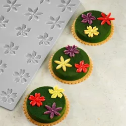 Silicone mould for wafer sea of blossoms