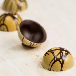 Pralinenform Halbkugel Ø 2 cm, 45 Pralinen