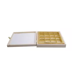 Wooden chocolate box for 16 chocolates