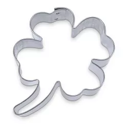 Lucky clover cookie cutter - Cloverleaf cookie cutter 6.3 x 5.4 cm