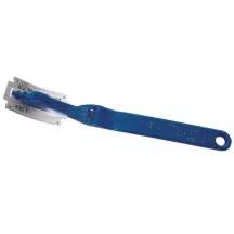 Baker's knife for baguettes with replaceable blade