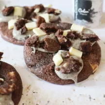 Cremige Füllung mit Cookie-Stückchen, 200 g