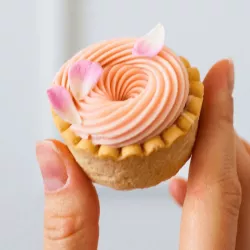 Edible petals - cornflower and marigold - Freeze Dried Rose