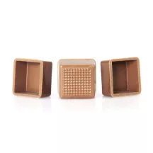 Carré milk praline hollow, 63 pieces