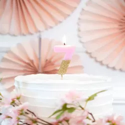 Bougie numéro 7 avec rose et or