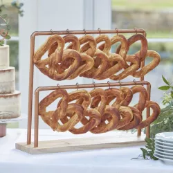 Portaciambelle in rame e legno