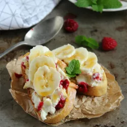 Raspberry granules, 350 g