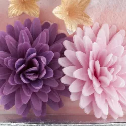 Wafer pompons
