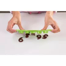 Set de chiffres à découper en 2 parties pour les biscuits d'anniversaire