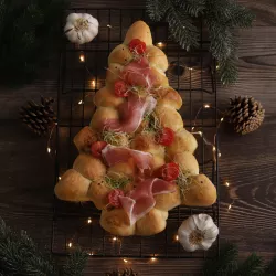 Baking tin Christmas Tree for creative and festive cakes and tarts