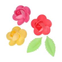 Wafer roses and leaves