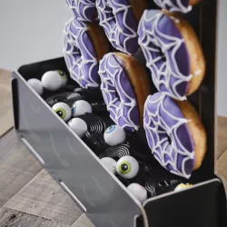 1 présentoir à beignets "Grab" (tombe)