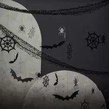 1 décoration à suspendre Halloween en noir longueur 5 m