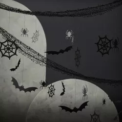 1 schwarze Halloween Hängedekoration von 5 m