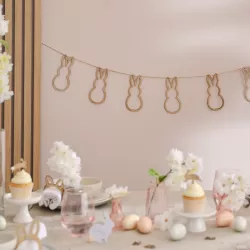 1 Bunny garland