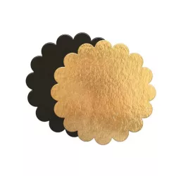 5 flower-shaped cake boards