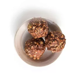 200 g Hazelnut and almond rocher praline