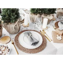 6 Wooden reindeer napkin rings