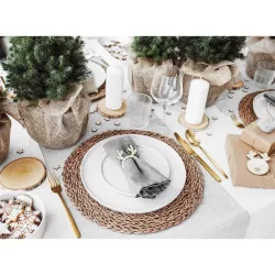 6 Wooden reindeer napkin rings