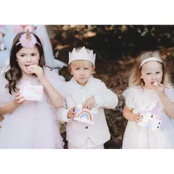 6 Unicorn and castle treat boxes
