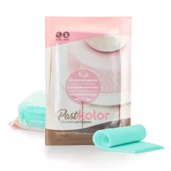 1 kg Sugar paste Light blue