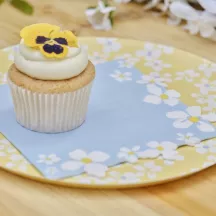 16 blue napkins with floral motifs