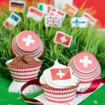 Petits moules en papier pour cupcakes Suisse, 50 pièces