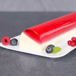 Semicircular pie and terrine mold