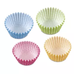 Retro chocolate capsules, dotted
