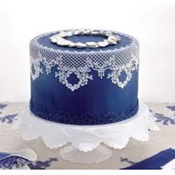 Noble silicone border mat for filigree lace decorations