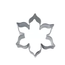 Daffodil cookie cutter