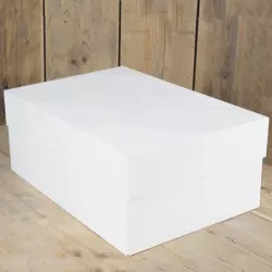 Rectangular cake box 40.6 x 30.4 x 15.2 cm