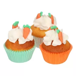 16 sugar carrot decorations