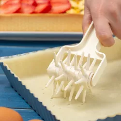 Mini rouleau pique-pâte