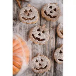 2 Halloween skull and pumpkin cookie cutters