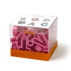 Set of alphabet cutters