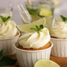 12 Cupcakes-Förmchen "Elfenbein"