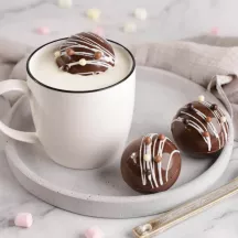 250 g Deco melts milk chocolate flavour