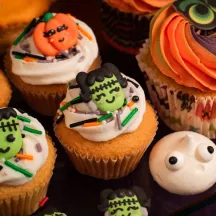 Halloween Monster Zuckerdekoration 12 Stück