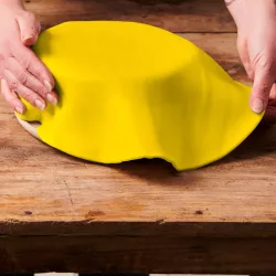 Round Ready Rolled Fondant - Available colors: Yellow